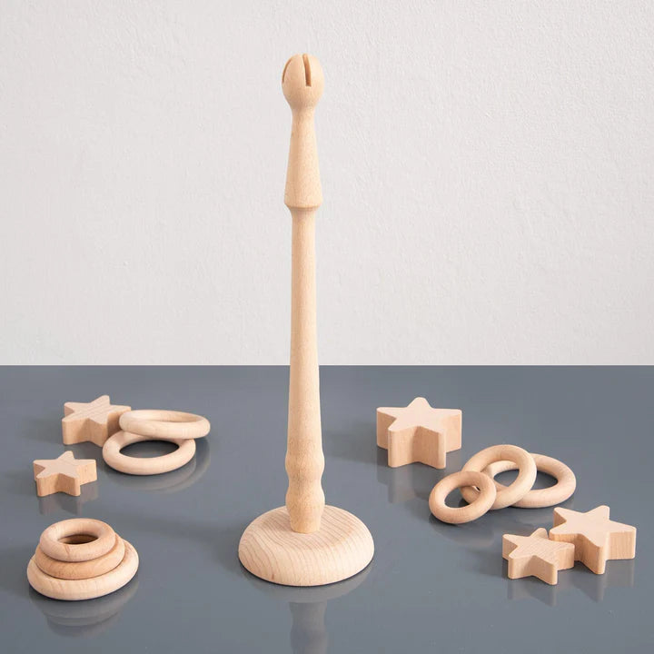 Natuurlijke houten ringstandaard
